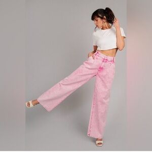 Avec Les Filles Vibrant Pink Pleated Trousers